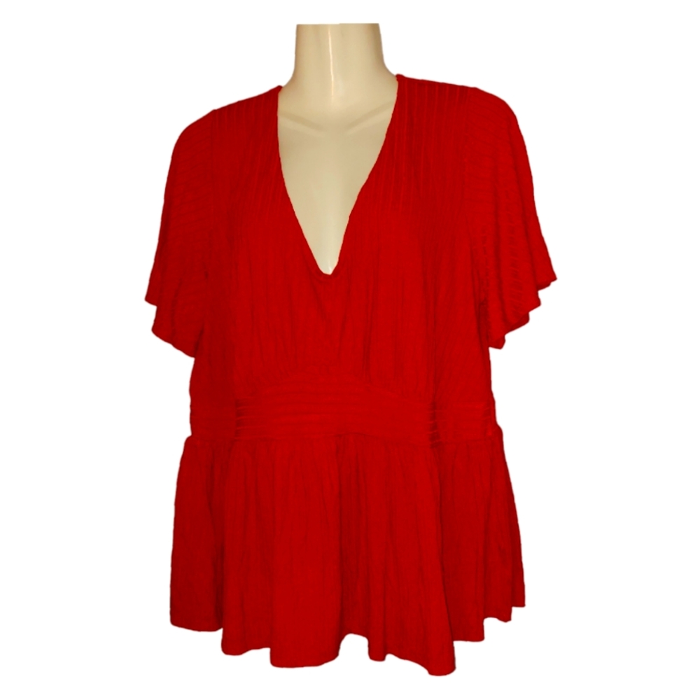 Torrid Pointelle Rib V-Neck Babydoll Top - Picture 3 of 11